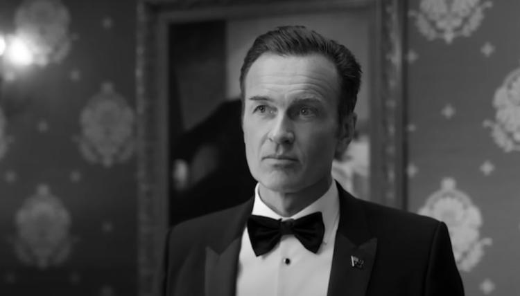 Elhunyt Julian McMahon